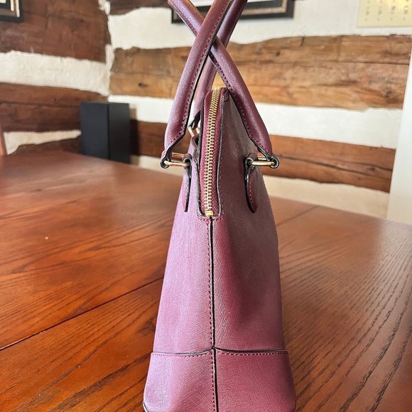 Vintage Calvin Klein Saffiano Leather Bag – Maroon - Picture 4 of 5